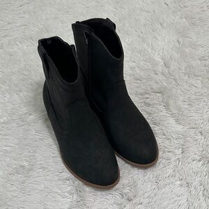 Old Navy Black Kids Ankle Boots